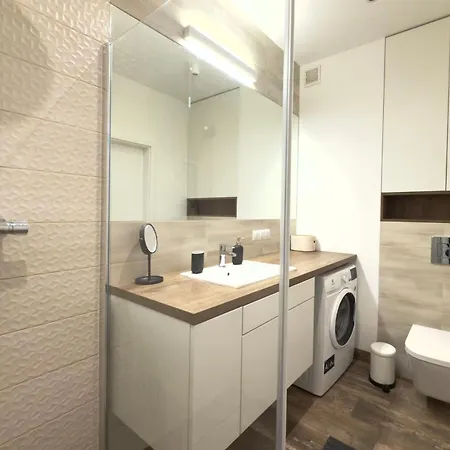 Vizja Kolska 9 * Varsovia